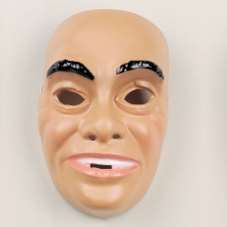 Gesichtsmaske Mann mit Zähne