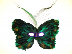 Augenmaske mit echten Federn grün
