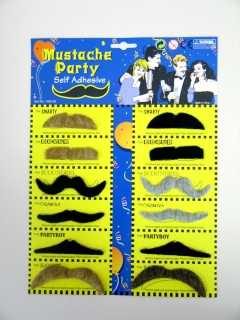 Bartkarte mit 12 Schnurrbärtchen, sortiert